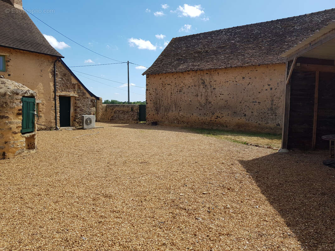 À vendre   ensemble immobilier exceptionnel   secteur asnières-sur-vègre - photo 4