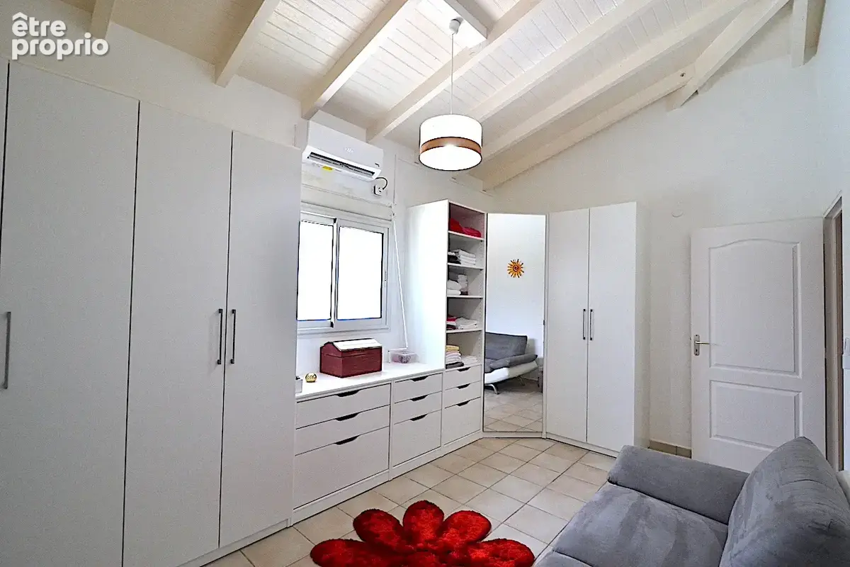 Villa de plain-pied T4   Prestations de qualité, grands volumes et cadre verdoyant - photo 13