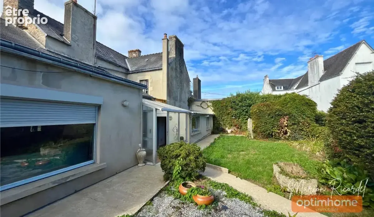Scaër (29390) – Maison ancienne de 224 m² avec garage indépendant et terrain de 483 m² - photo 9