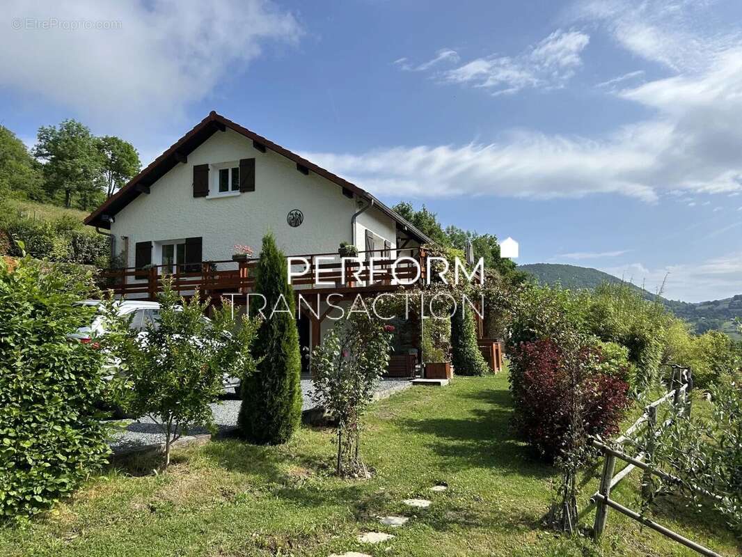 Maison à SAINT-MARTIN-D&#039;URIAGE