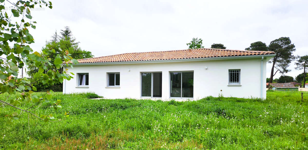 Maison à CASTELJALOUX