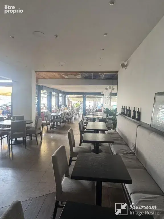 Vend restaurant brasserie 220m2 marina baie des anges - photo 1