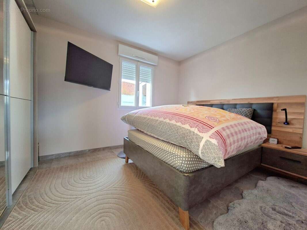 Maison à SAINT-AUBIN-LE-CAUF