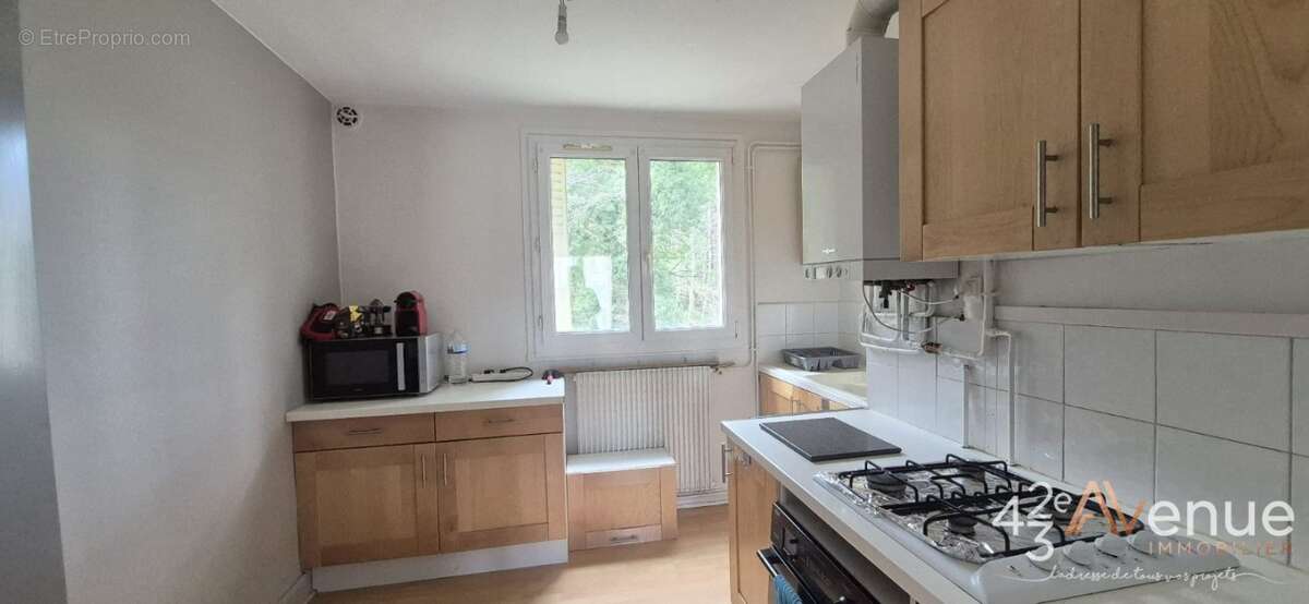 Appartement à SAINT-ETIENNE