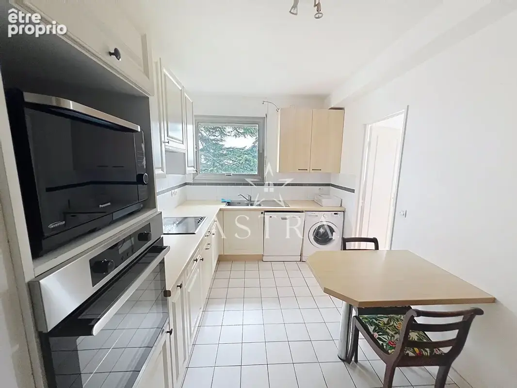 Appartement 5 pièces - Terrasses - Etage élevé - photo 4