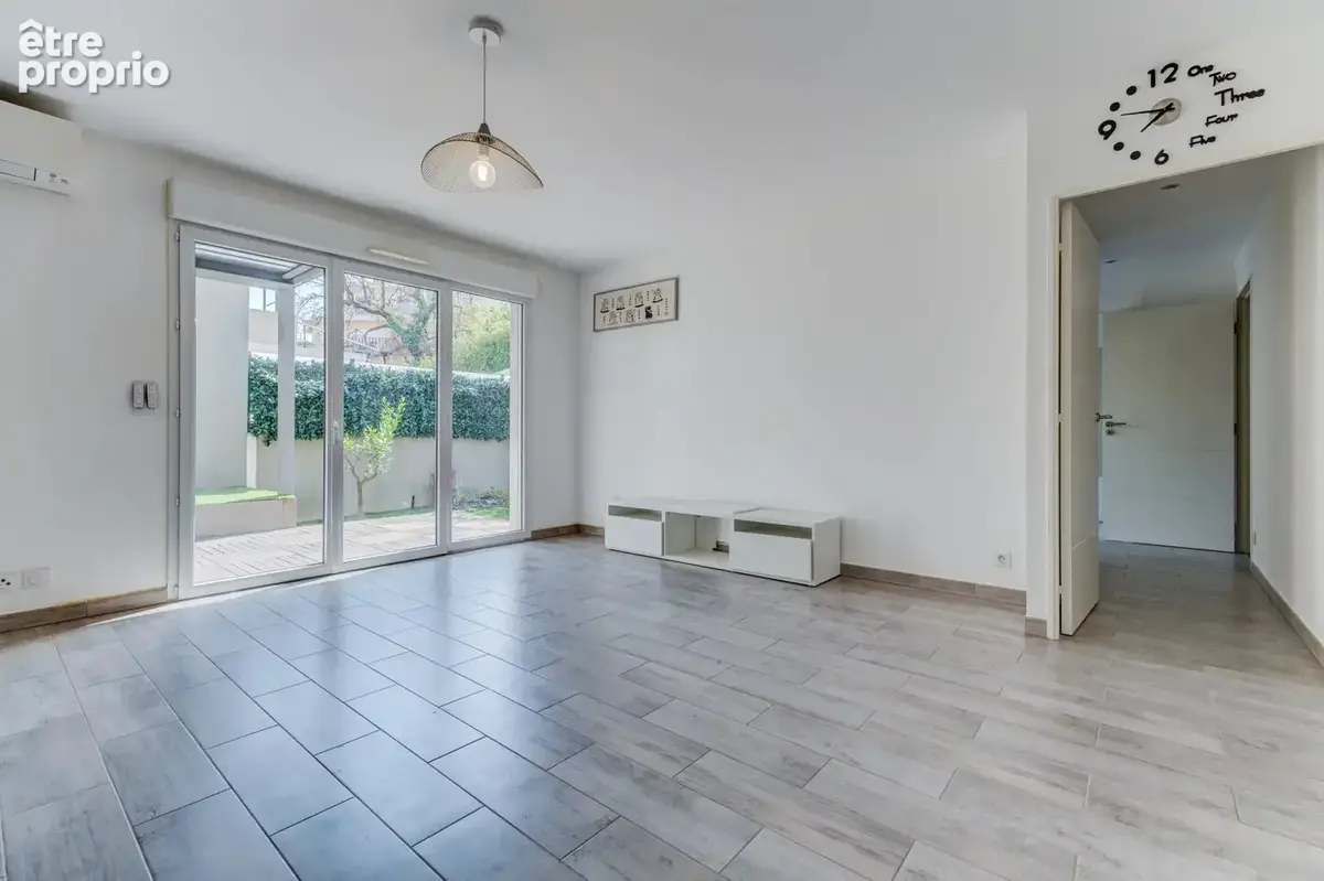 4 Pièces - Terrasse - Double garage - photo 5