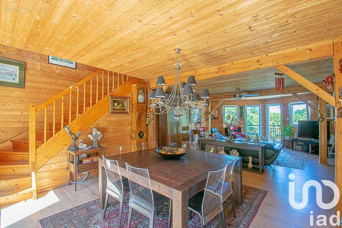 Photo 8 - Maison à USSAC