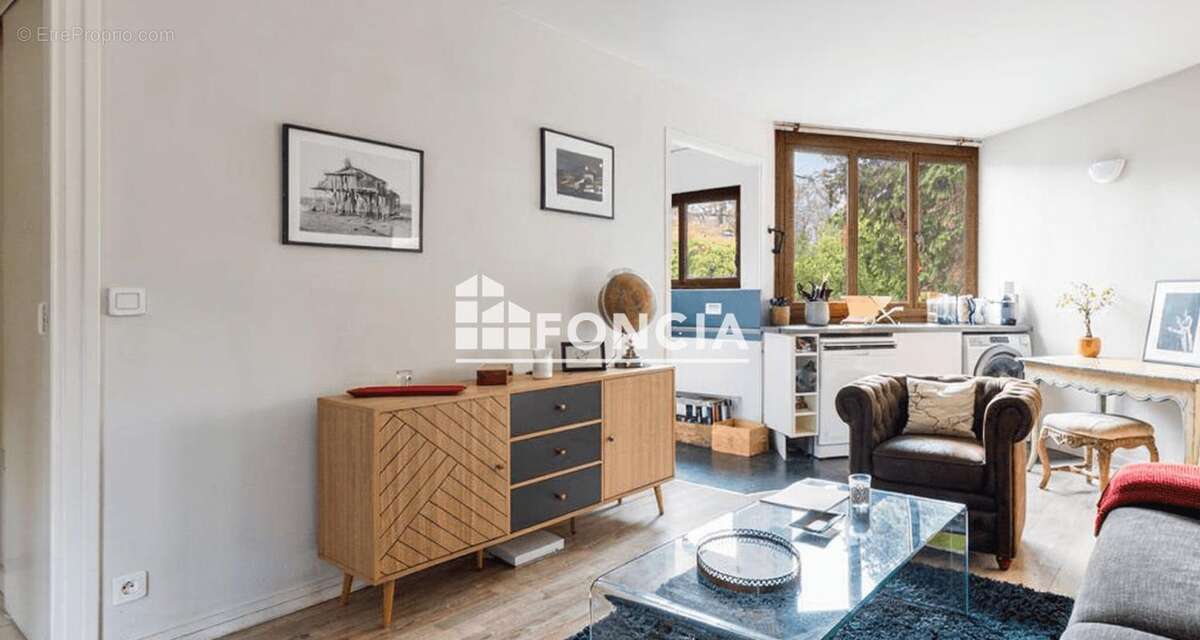 Appartement à GARCHES