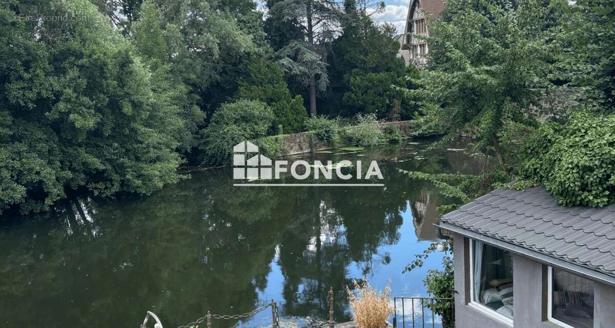 Maison à BEAUMONT-SUR-SARTHE