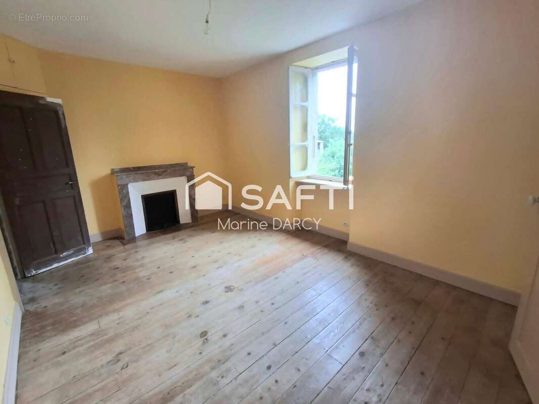 Maison 184 m² à Saint-Affrique-Les-Montagnes  - photo 7