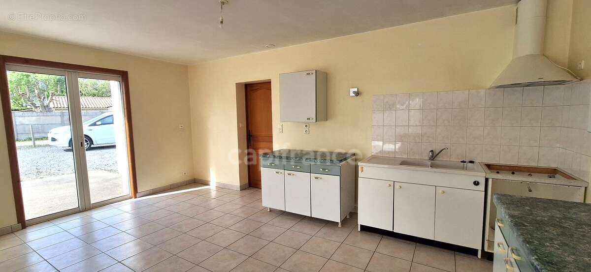 Maison à vendre 6 pièces LA PLAINE SUR MER (44) - photo 6