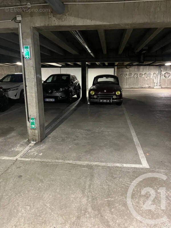 Parking à LYON-7E