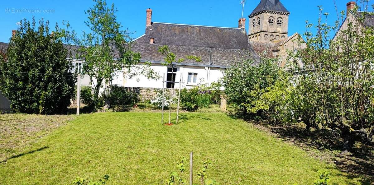 Maison à CHASSIGNOLLES