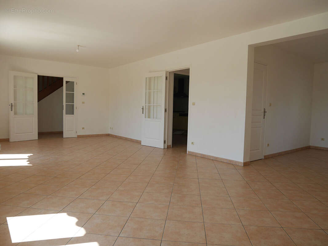 Maison 152 m² à Barentin  - photo 3