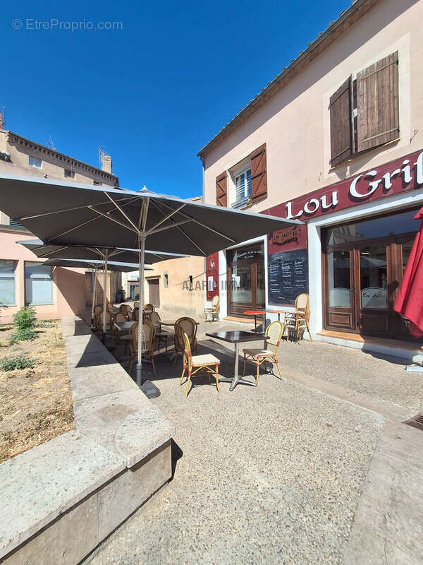 Commerce à LEZIGNAN-CORBIERES