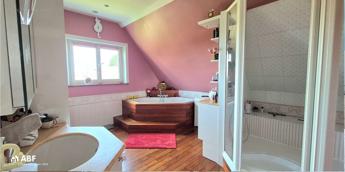 Maison à TOURVILLE-SUR-ARQUES