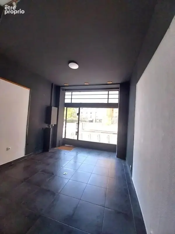 Commerce 16 m² à vendre à Paris-11e (75011) - photo 2