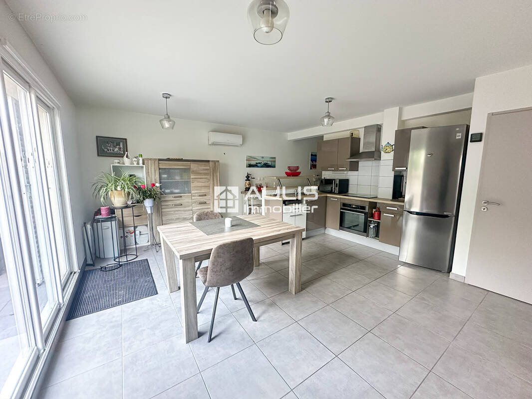 Appartement à FLEURY