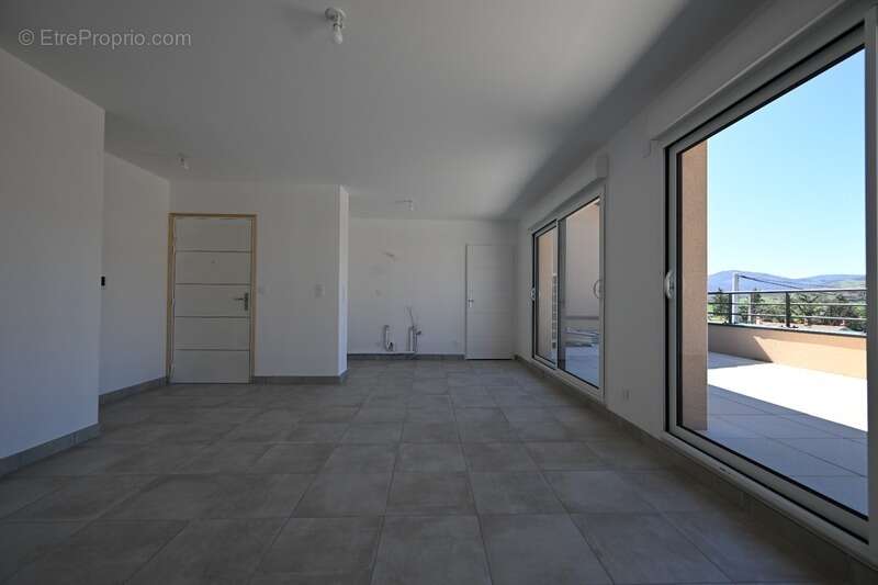 Appartement à VAUGNERAY