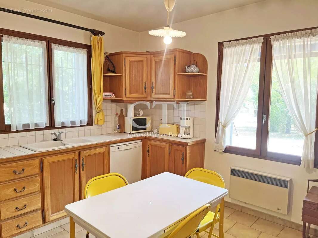 Propriété à vendre proche centre-ville de Grignan - photo 7