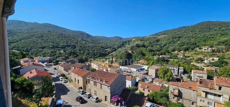 À vendre idéal investisseur ou premier achat : Appartement T3 à rénover à Sartène, Corse du Sud - photo 3
