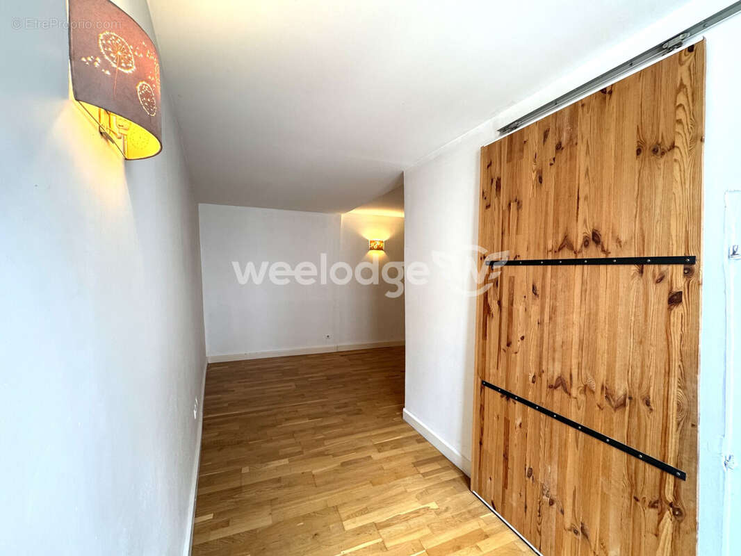 Maison à SAINT-CHAMAS