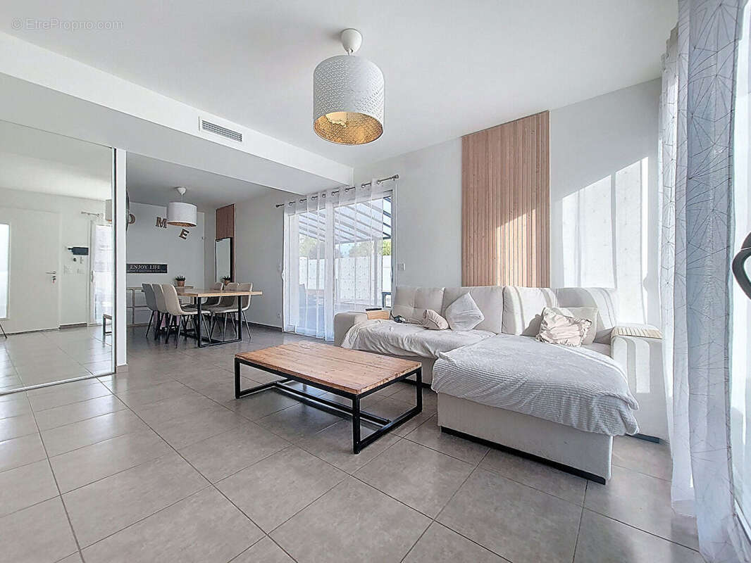 Maison à LE TAILLAN-MEDOC