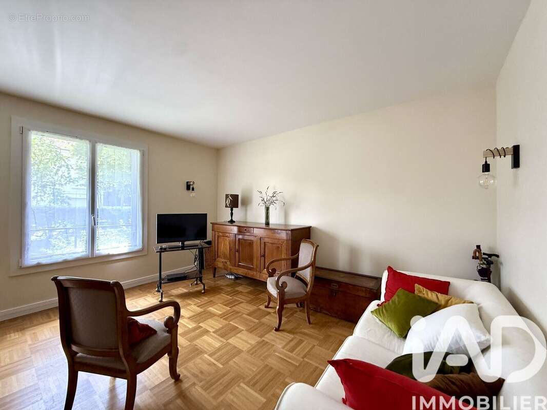 Photo 3 - Appartement à SAINT-MAUR-DES-FOSSES