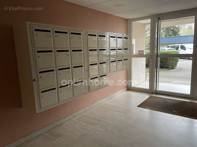 Appartement à SAINT-JEAN-DE-BRAYE