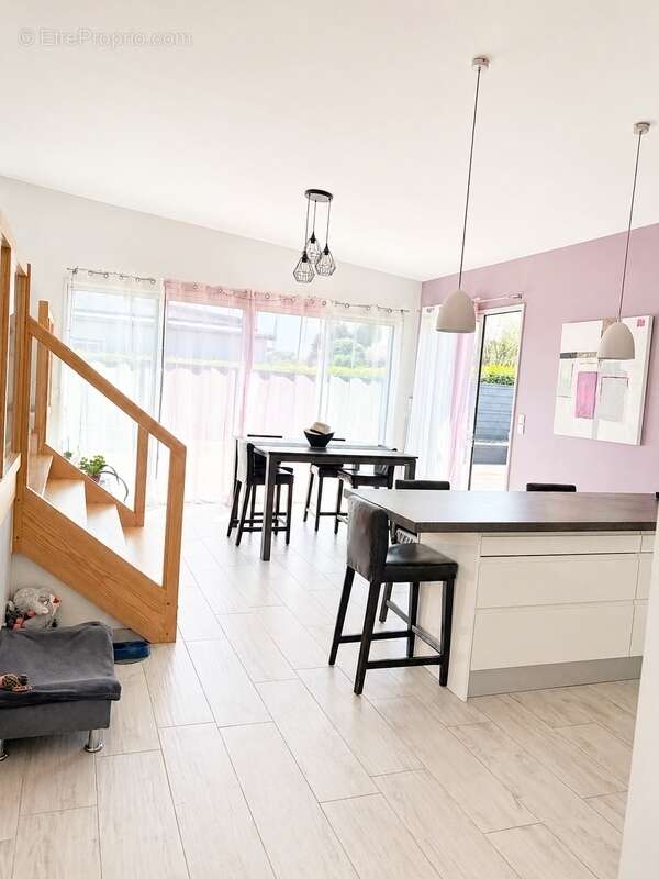 Superbe Maison contemporaine lumineuse avec terrasse et suite parentale – à découvrir ! TREGLONOU (29) - photo 8