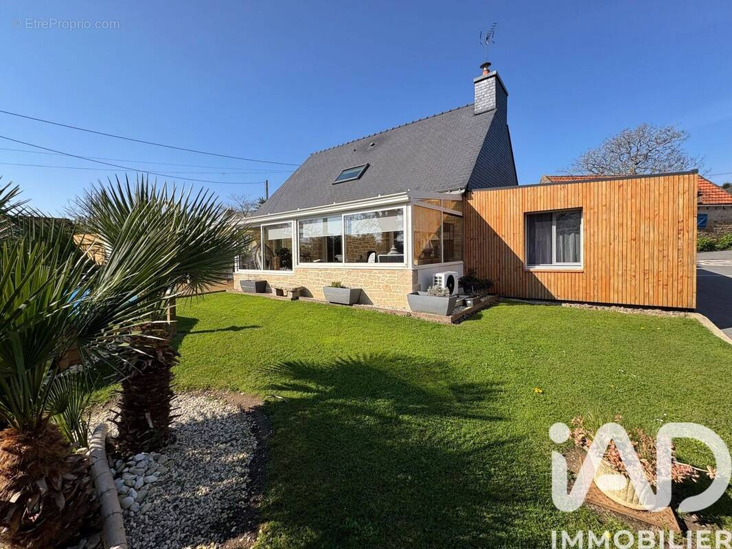 Photo 1 - Maison à SAINTE-HELENE