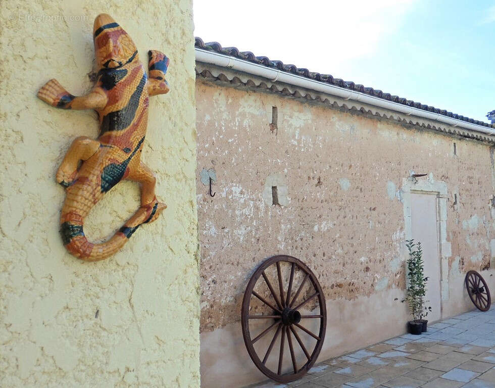 Maison à BOUILLARGUES