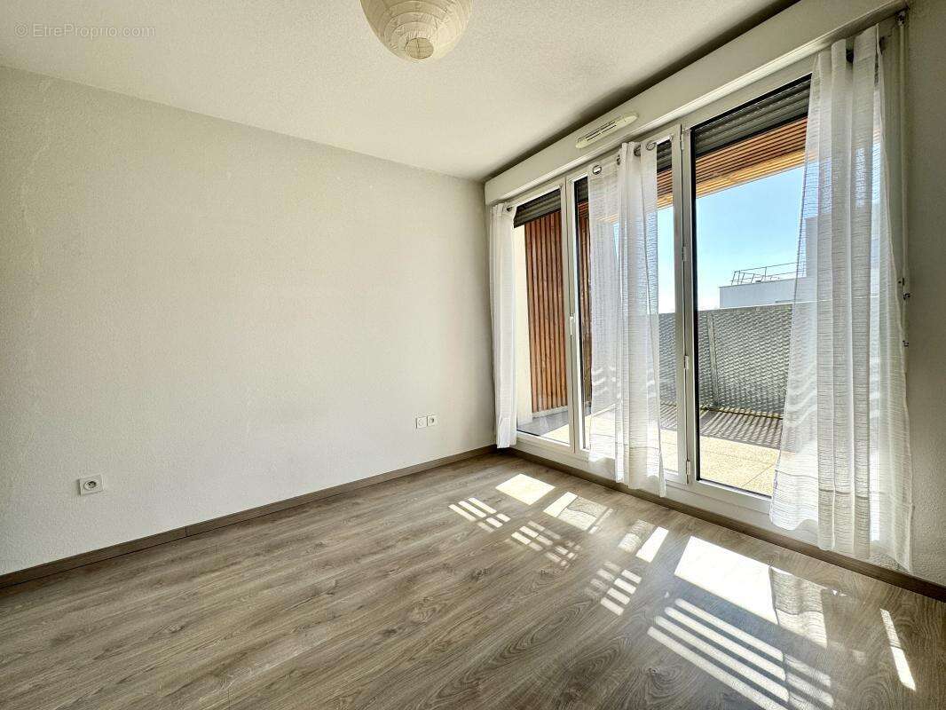 Appartement à BEGLES