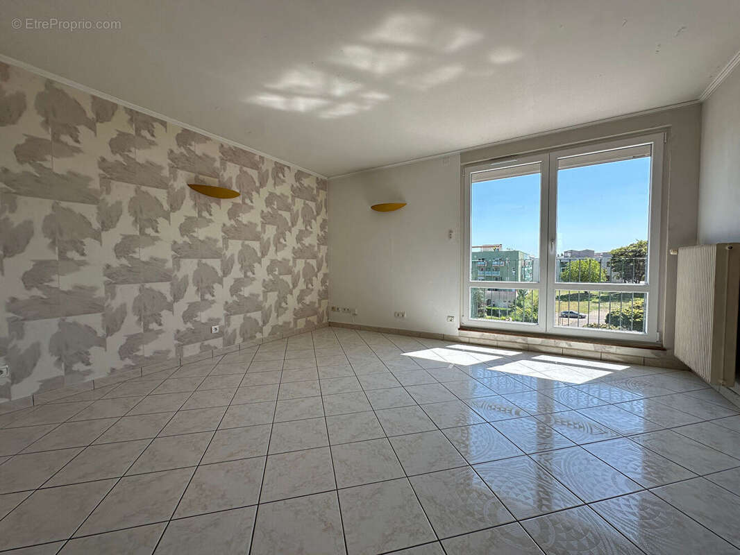 Appartement à QUETIGNY