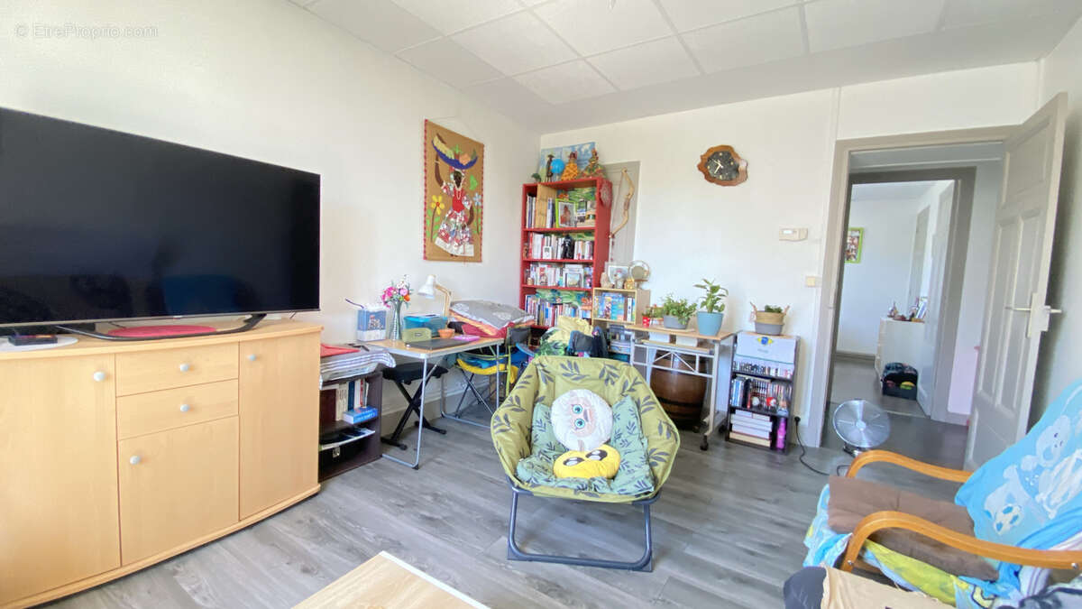 Appartement à COGNIN