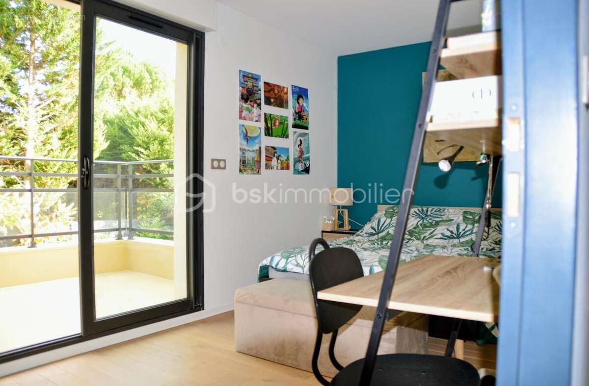 Maison à SAINTRY-SUR-SEINE