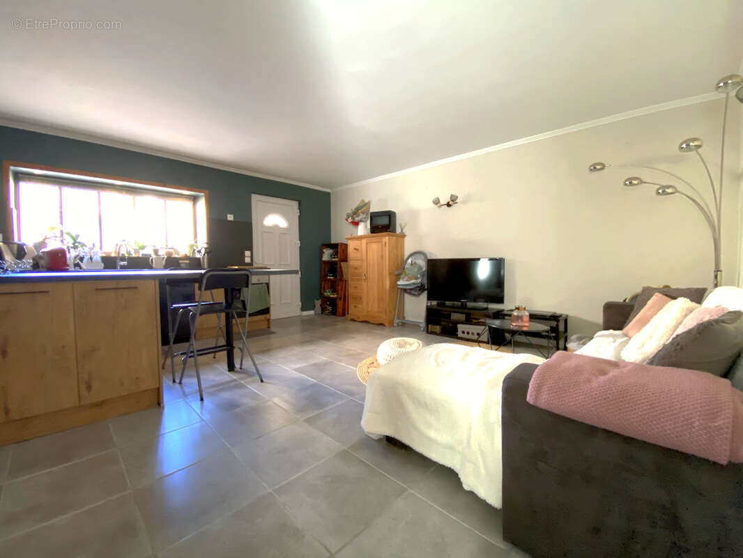 Malaucène - maison 53m2 avec cour de 77m2 - photo 4