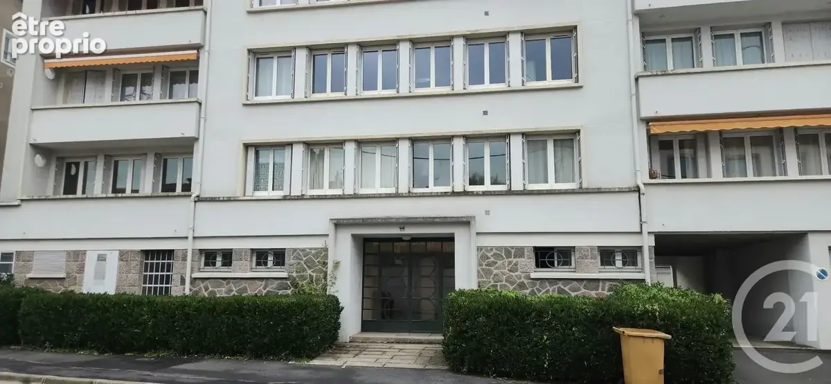 Appartement 2 pièces 41 m² à vendre à Aurillac (15000) - photo 2