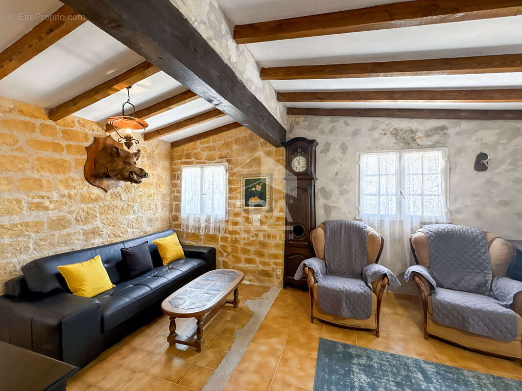 Maison 120m² à camps-la-source - photo 11