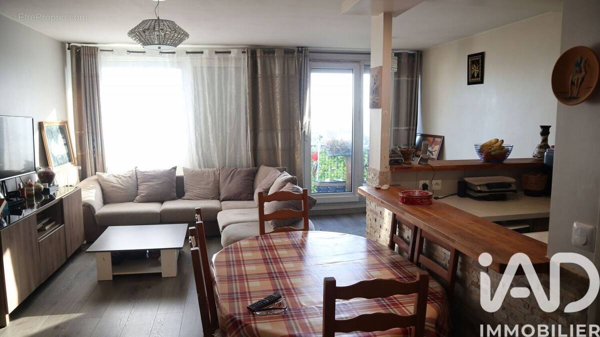 Photo 1 - Appartement à ARGENTEUIL