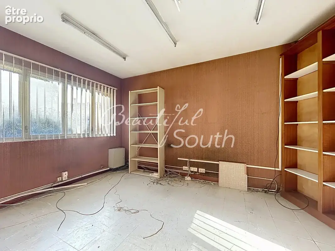 Bureaux spacieux de 162 m² à Perpignan - photo 3