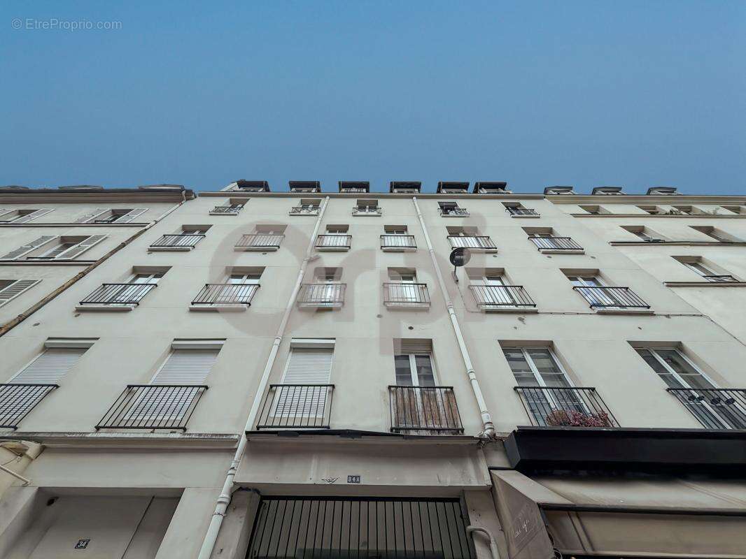 Appartement à PARIS-10E