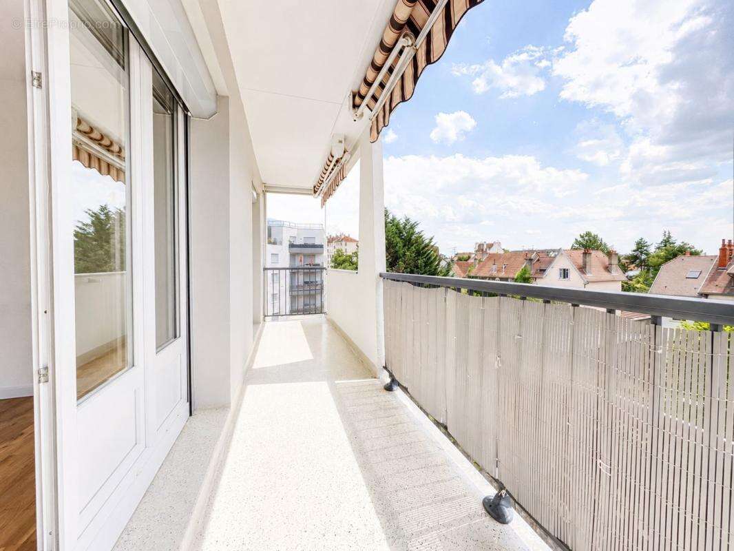 Appartement à FONTAINE-LES-DIJON