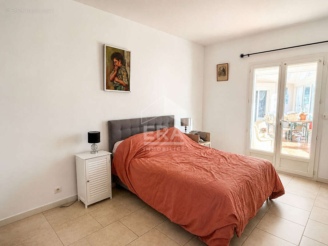 Maison 210m² à le luc - photo 5
