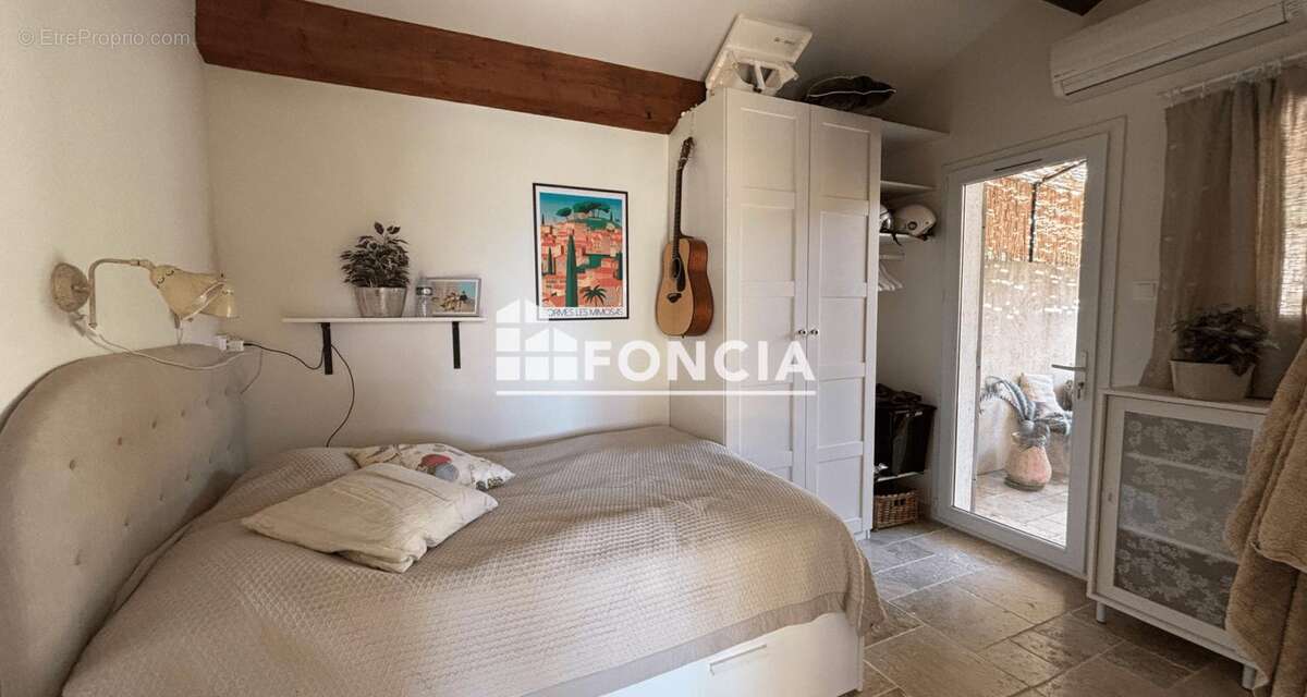 Maison à BORMES-LES-MIMOSAS