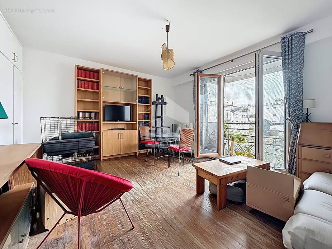 Appartement à PARIS-12E