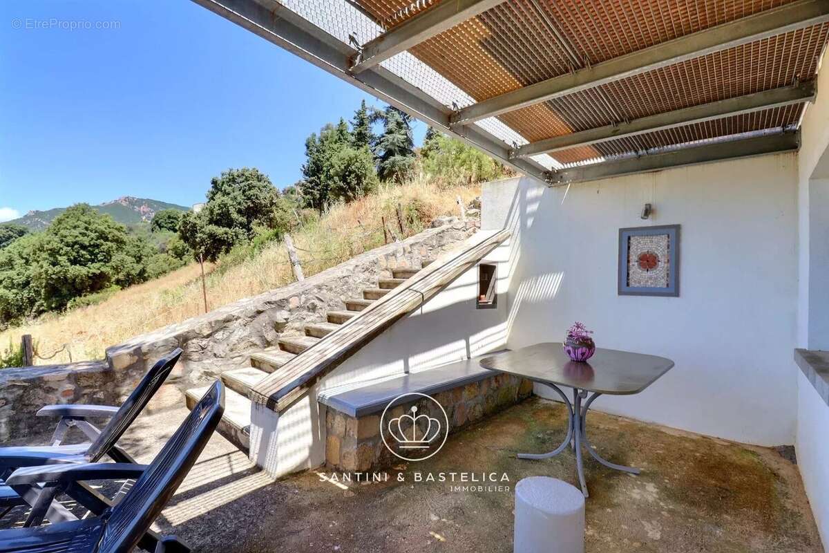 Maison à SARI-D'ORCINO