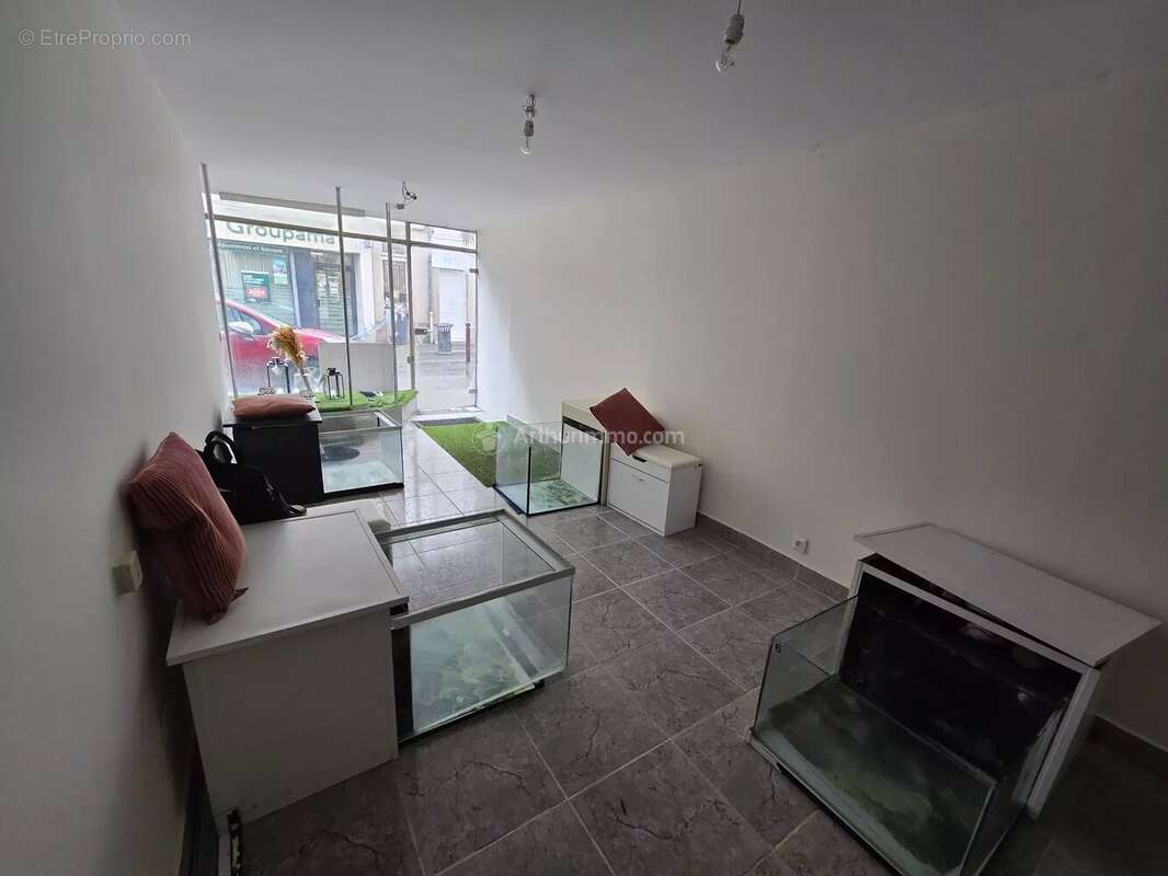 Commerce à BOURBONNE-LES-BAINS