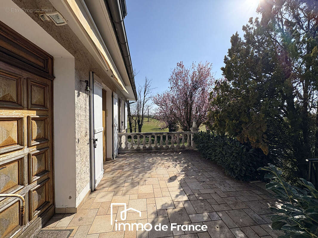 Maison Druelle Balsac 6 pièce(s) - photo 6