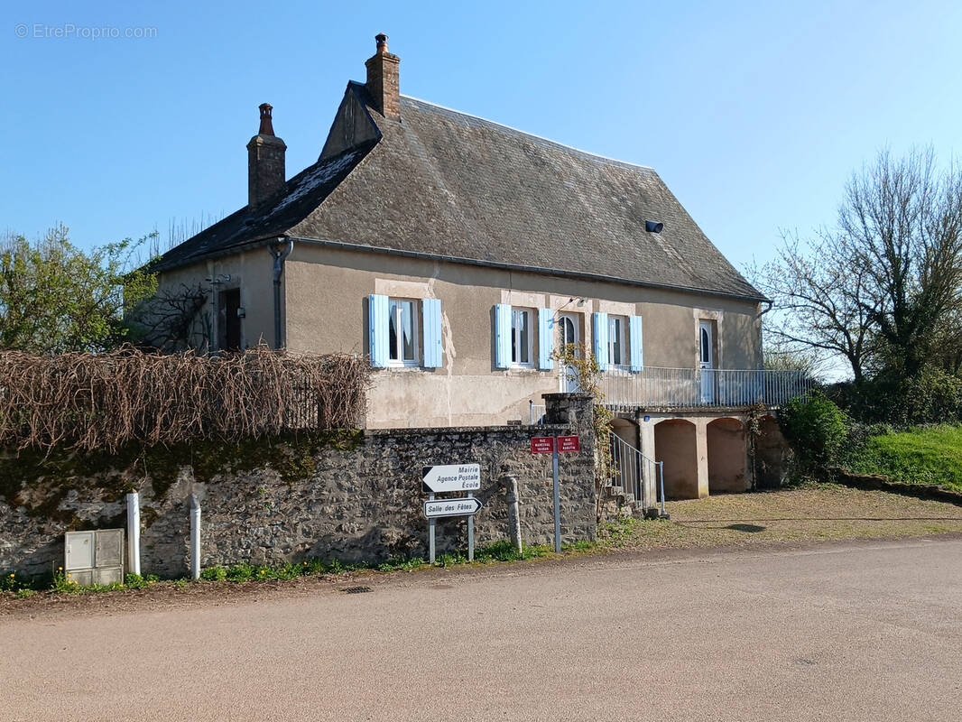 Maison à EPIRY